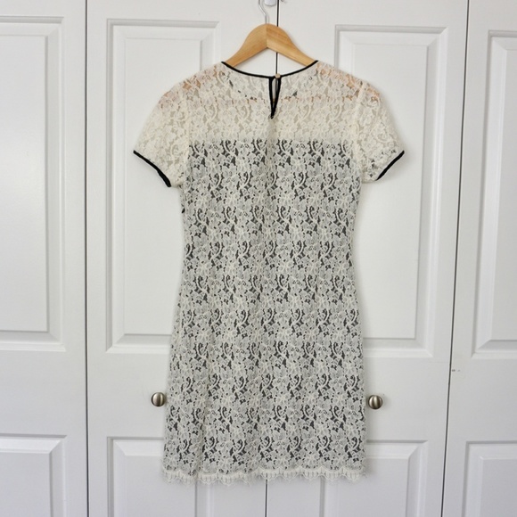 💥Host Pick💥DVF | Barbie Lace Overlay Dress - Picture 5 of 7